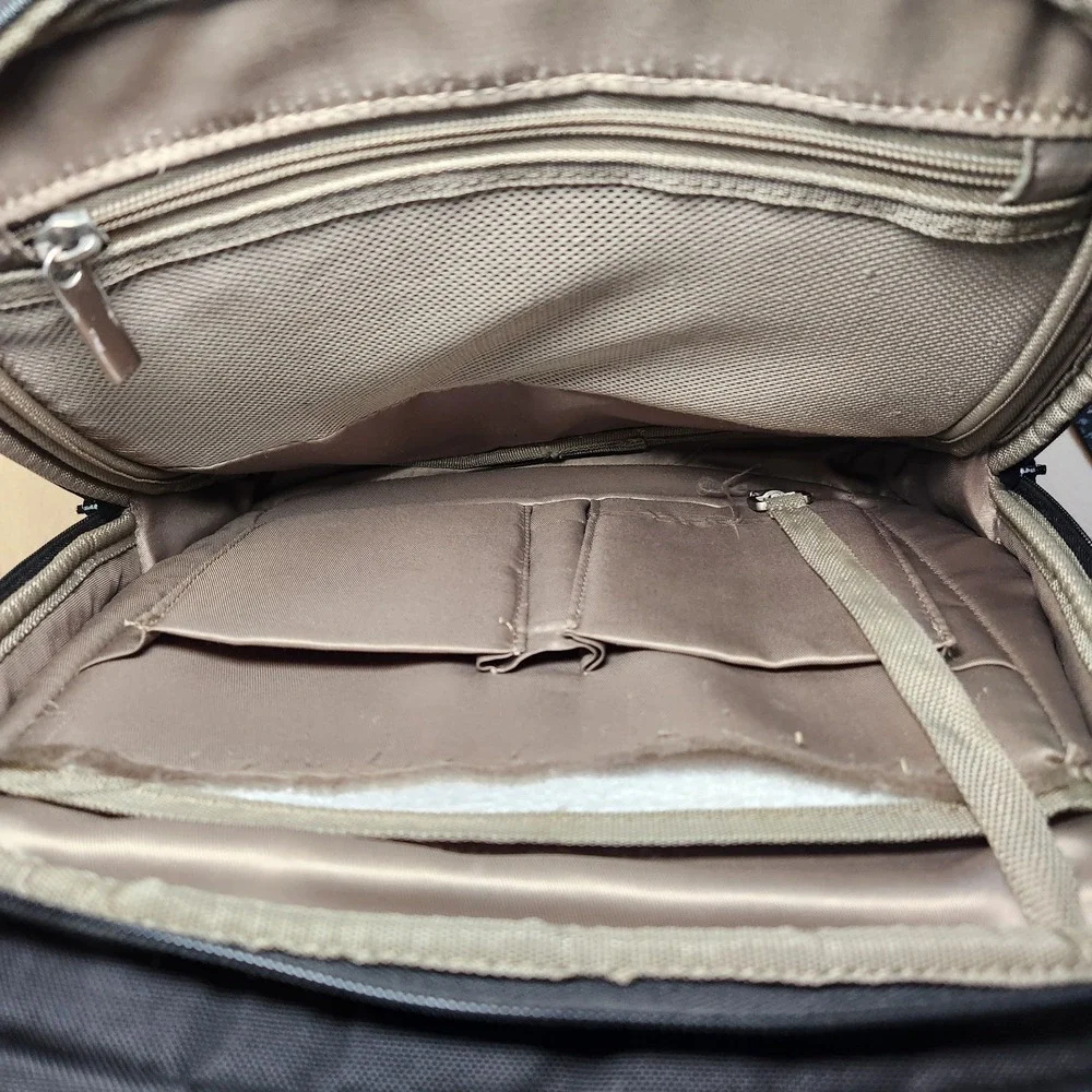 HARTMANN Minimalist Backpack Business Travel Laptop Airplane Flight Black Nylon
